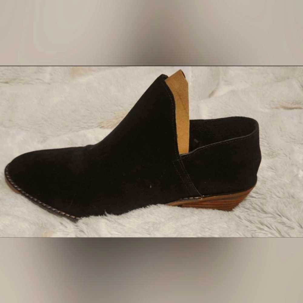 Lucky Brand booties